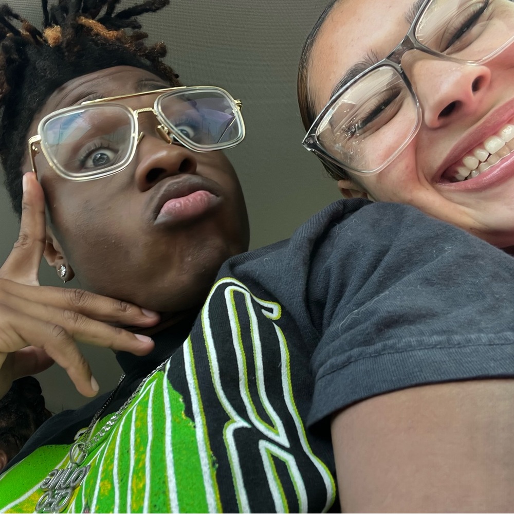 Meet your Posher, JoJo & Von